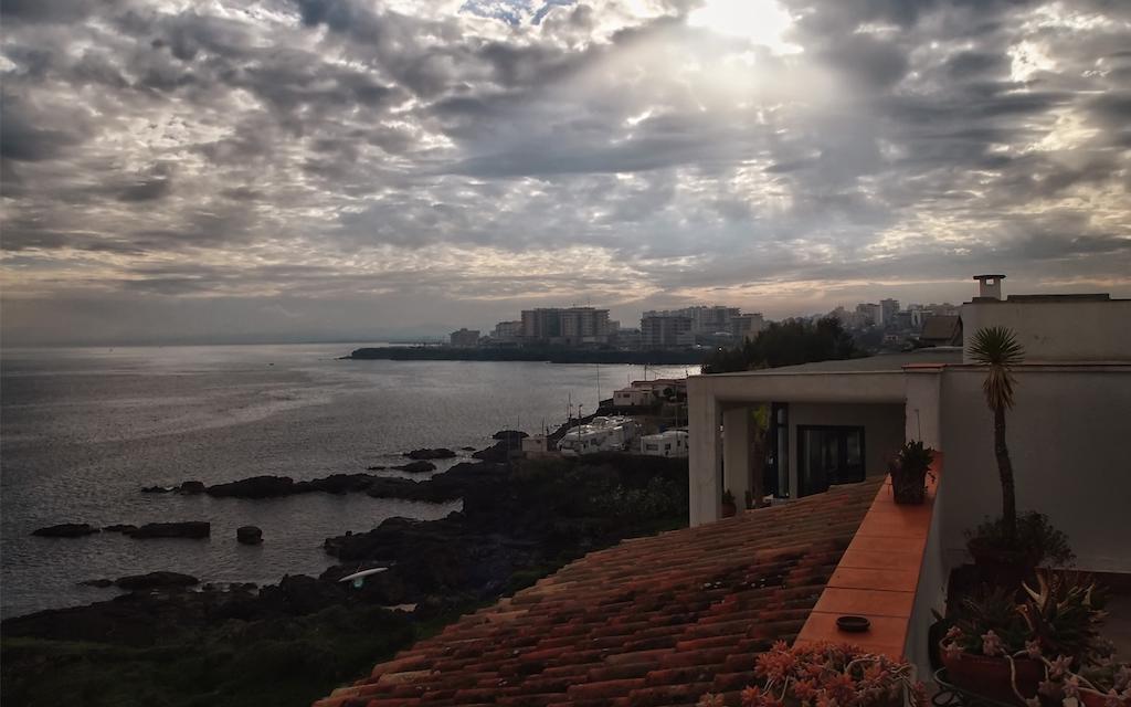 Bed and Breakfast Casa Sul Mare Катания Экстерьер фото