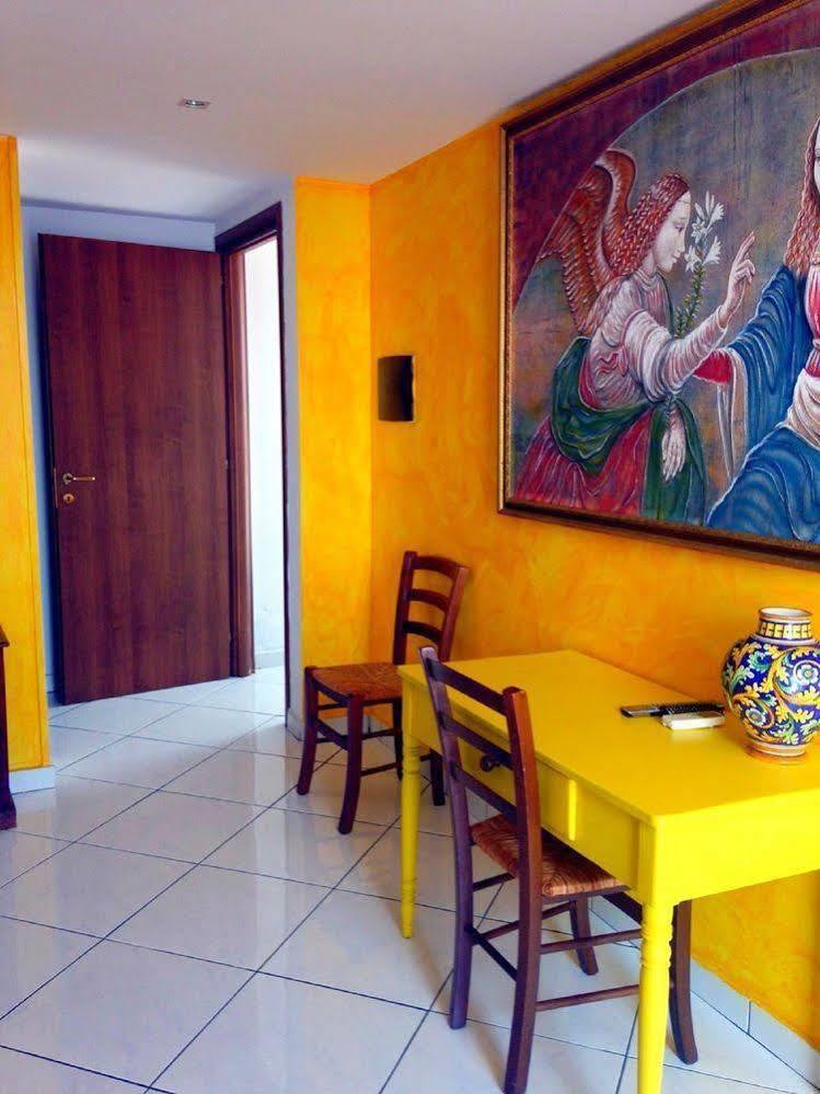 Bed and Breakfast Casa Sul Mare Катания Экстерьер фото